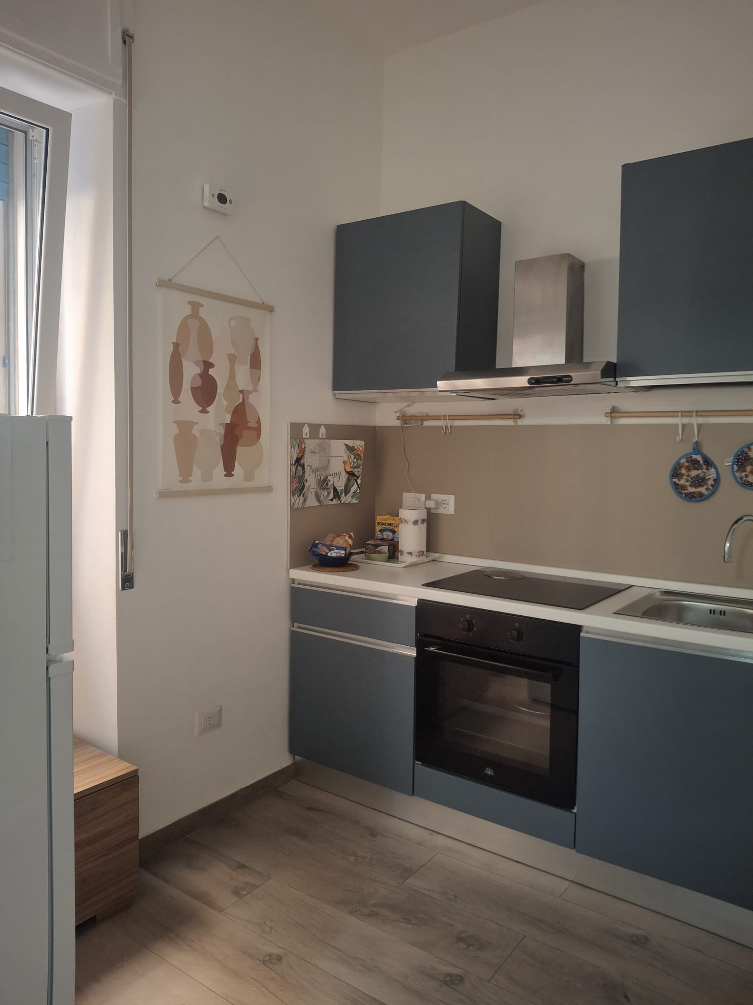 Angolo Marconi - cucina a vista sul living
